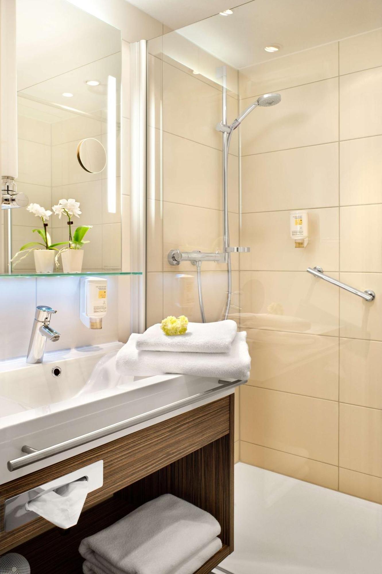 Best Western Hotel Favorit Лудвигсбург Екстериор снимка