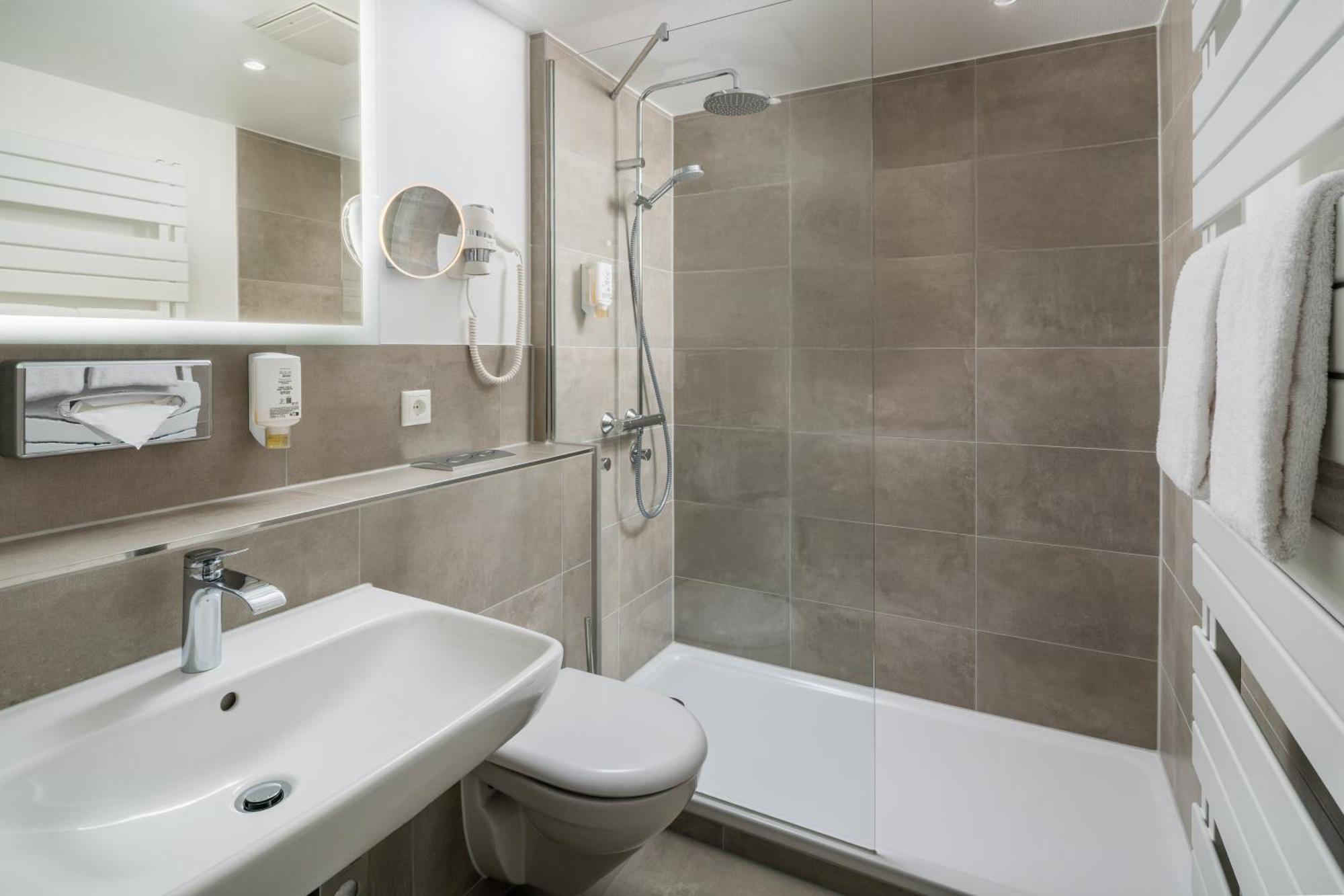 Best Western Hotel Favorit Лудвигсбург Екстериор снимка