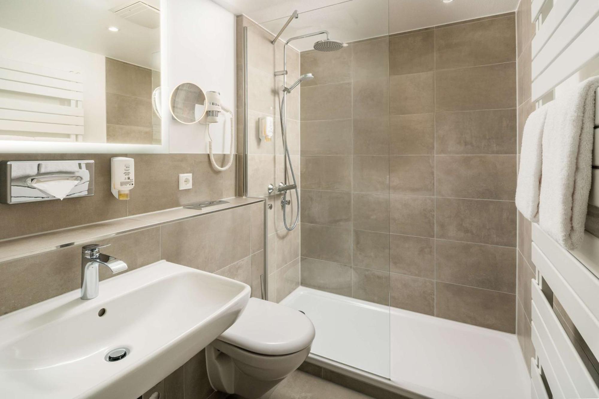 Best Western Hotel Favorit Лудвигсбург Екстериор снимка
