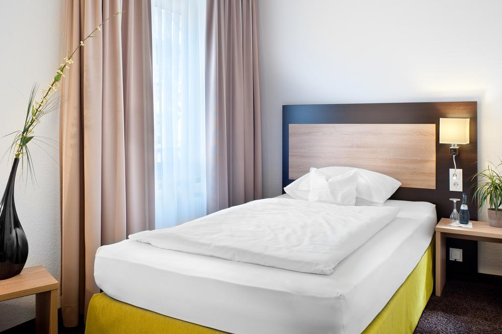 Best Western Hotel Favorit Лудвигсбург Стая снимка